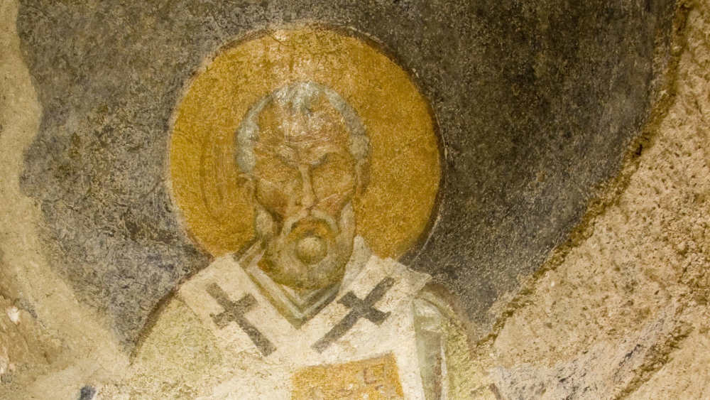 Der heilige Nikolaus zählt seit Jahrhunderten zu den beliebtesten Volksheiligen. Der historische Bischof von Myra in der heutigen Türkei soll am 6. Dezember, vermutlich im Jahr 343, gestorben sein. Hier eine Wandmalerei in der St. Nikolaus Kirche in Myra, Demre