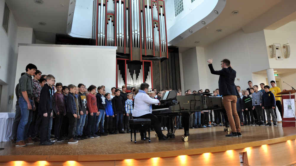 Vier Regensburger Domspatzen setzten sich mit KI und Choral auseinander (Archivbild)