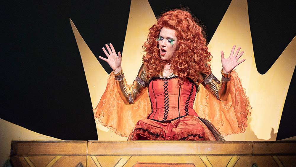 "Monty Python's Spamalot" begeisterte im Theater Plauen