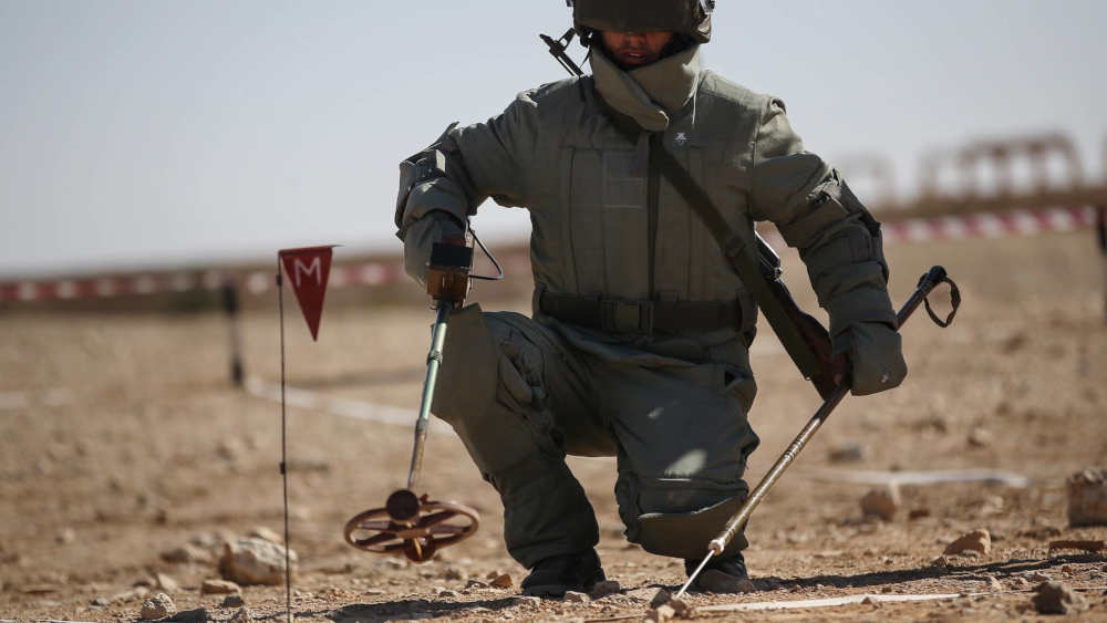 Blindgänger und Minen stellen laut der Hilfsorganisation Handicap International weiterhin eine Gefahr für weite Teile der syrischen Bevölkerung dar