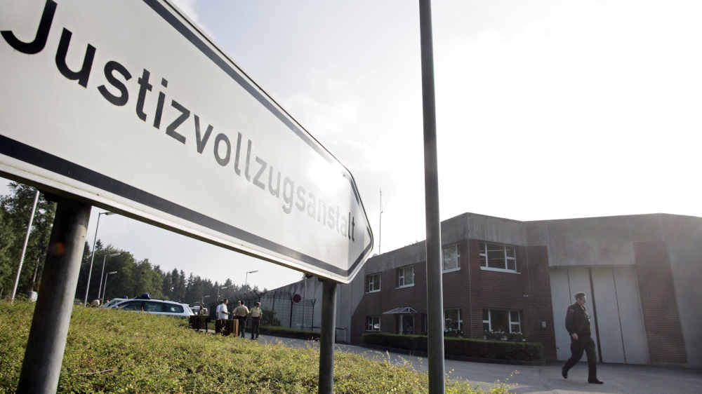 Flüchtlingsinitiativen: Zunehmender Druck für mehr Abschiebungen