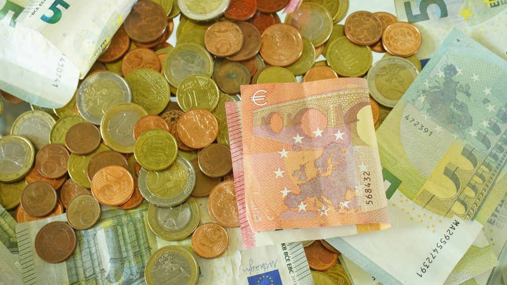 Neue Daten belegen steigende Geldspenden in Deutschland 2024