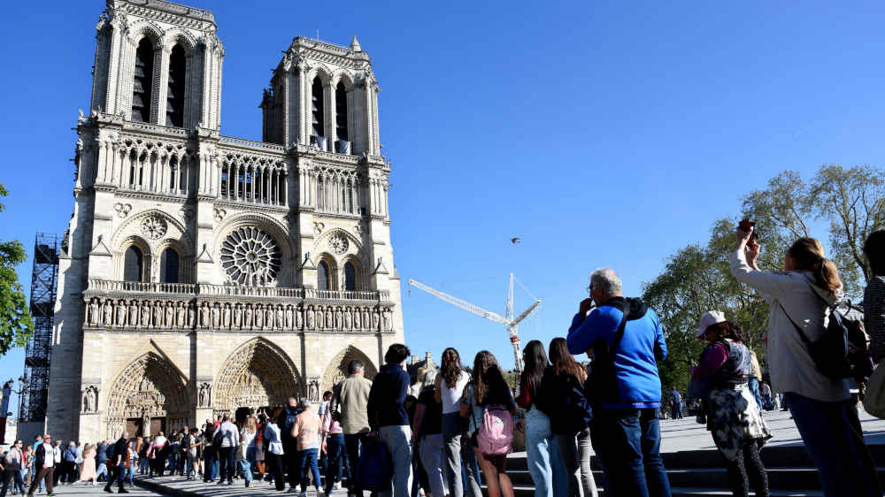 Kathedralen wie Notre-Dame bleiben kulturelle und spirituelle Anziehungspunkte