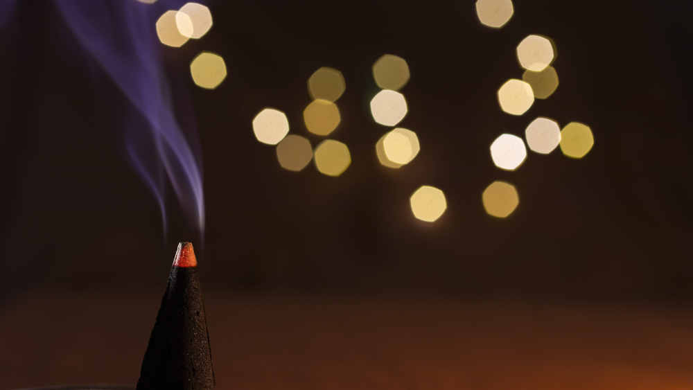 Altes loslassen, innere Ruhe finden: Tipps und Rituale für entspannte Rauhnächte ohne Stress