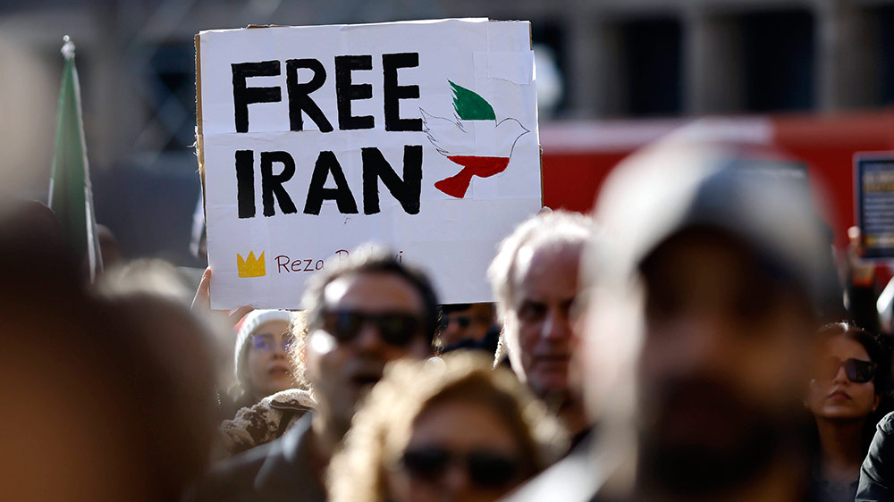 In mehreren deutschen Städten demonstrierten Menschen am vergangenen Wochenende für einen freien Iran, hier in Köln