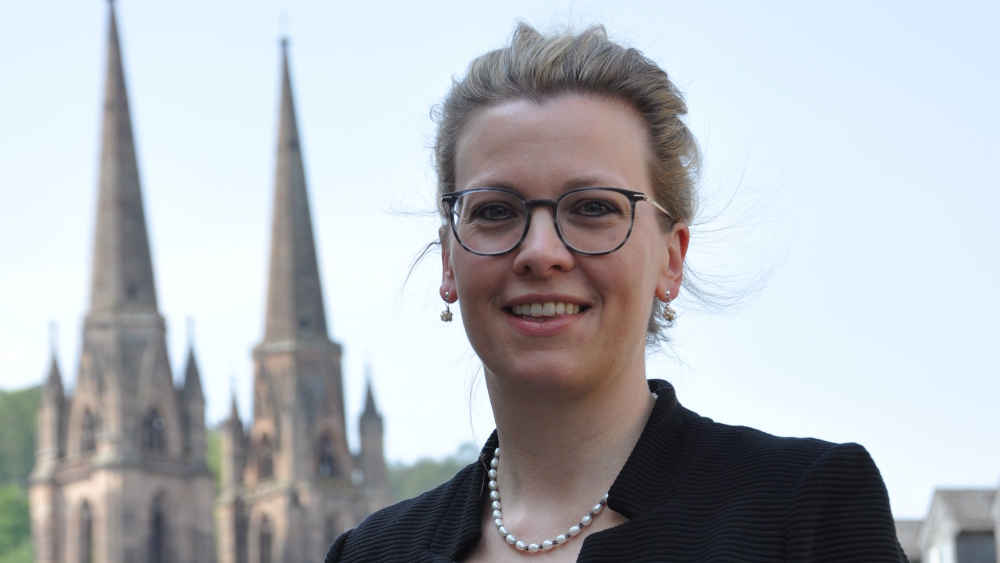 Iranistin Bianca Devos sieht in den landesweiten Protesten eine Chance für Wandel