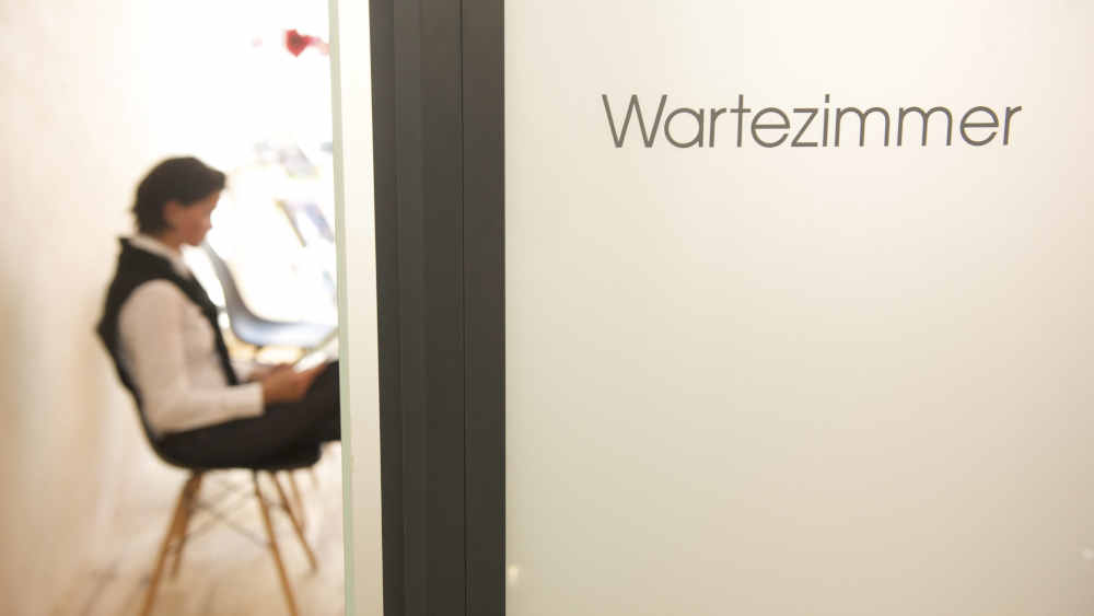 Facharzttermine bleiben für gesetzlich Versicherte ein Geduldsspiel