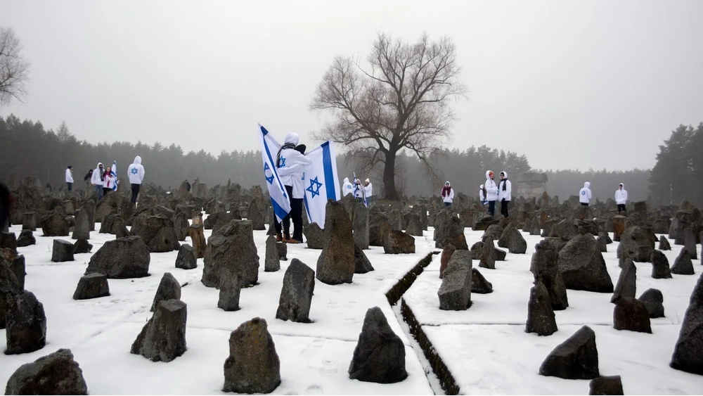  Das Drama zeigt die israelischen Schüler zwischen Gruppendynamik, Betroffenheit, Zwängen und Eskapismus 