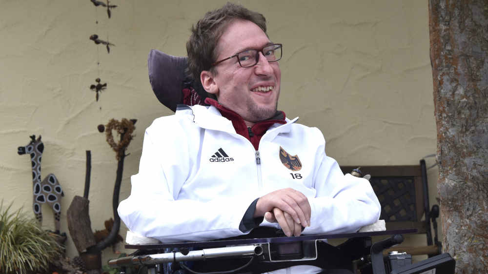 Julian Wendel managt die deutsche Nationalmannschaft im E-Rollstuhl-Hockey – doch ohne staatliche Förderung droht das Aus