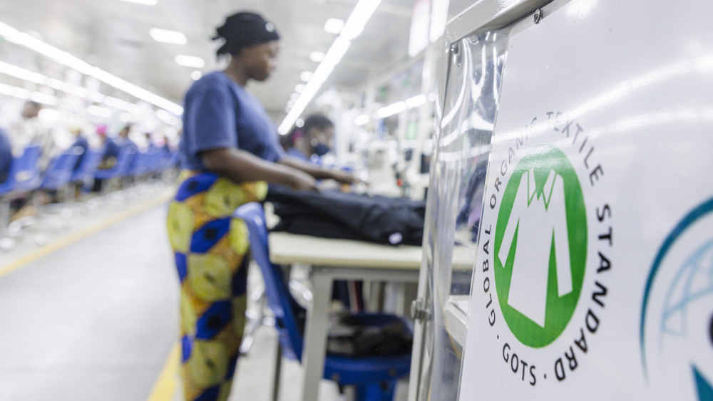 NGOs warnen: Eine Abschwächung des EU- und deutschen Lieferkettengesetzes könnte faire Arbeitsbedingungen weltweit gefährden