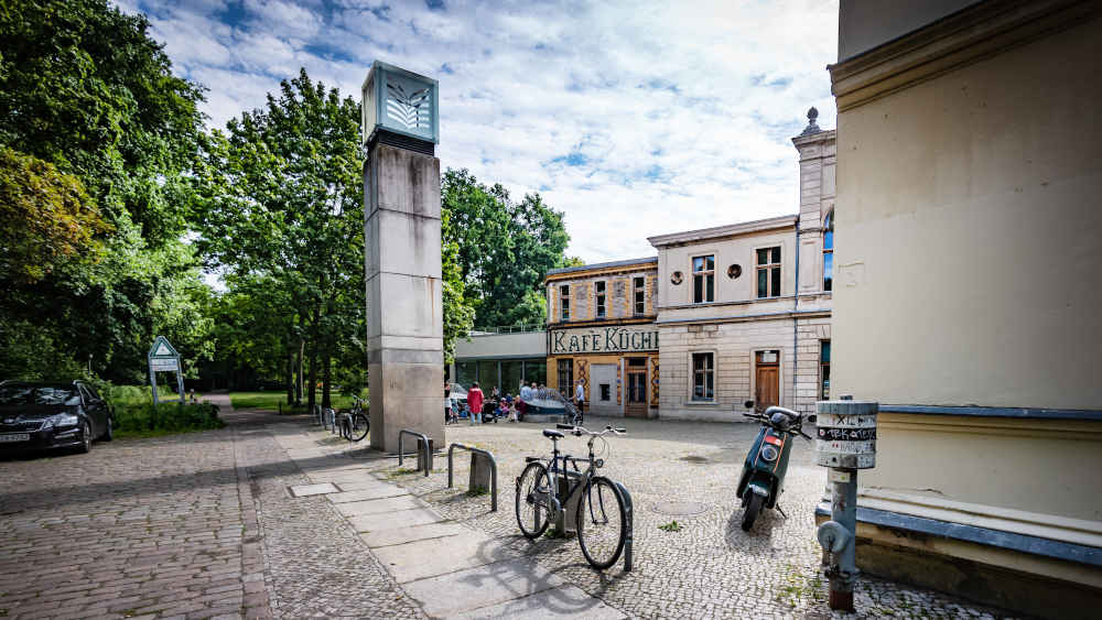 Die Bibliothek am Luisenbad in Berlin-Mitte zeigt mit ihrer Gaming Lounge, wie Bildung digital gelingt