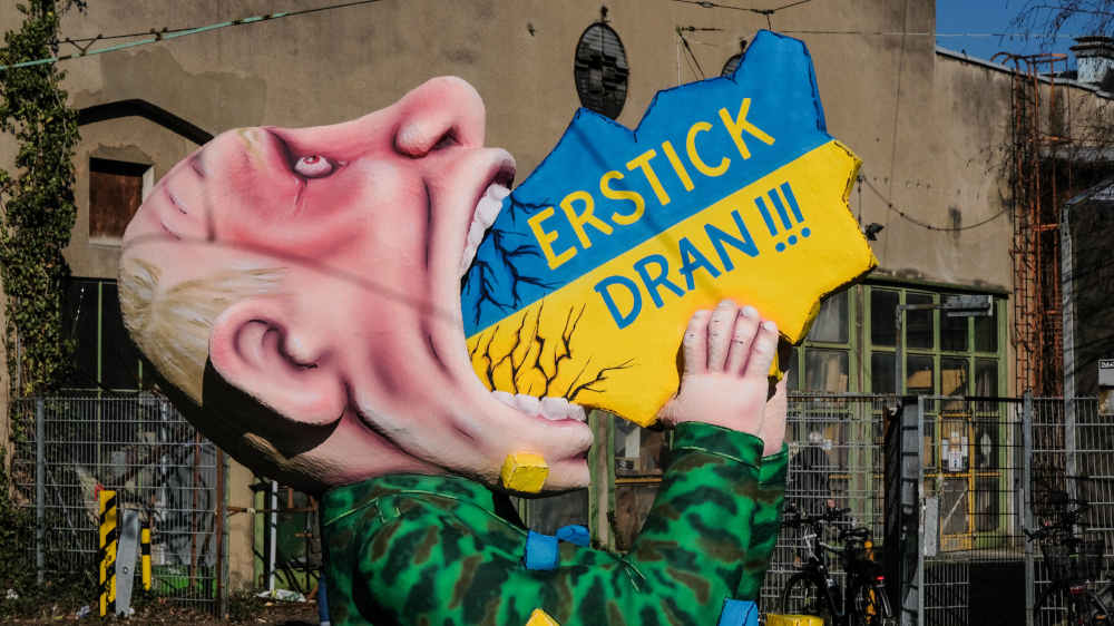 Bereits im letzten Jahr zeigte Jacques Tilly mit seinen Mottowagen politische Stärke