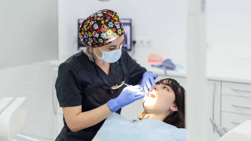 Der CDU-Wirtschaftsrat möchte unter anderem Zahnbehandlungen aus dem Leistungskatalog der gesetzlichen Krankenversicherung streichen