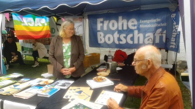 Quiz am Stand der Kirchenzeitung Quiz am Stand der Kirchenzeitung